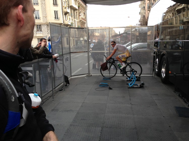 Richie Porte warming up before Col d'Eze TT